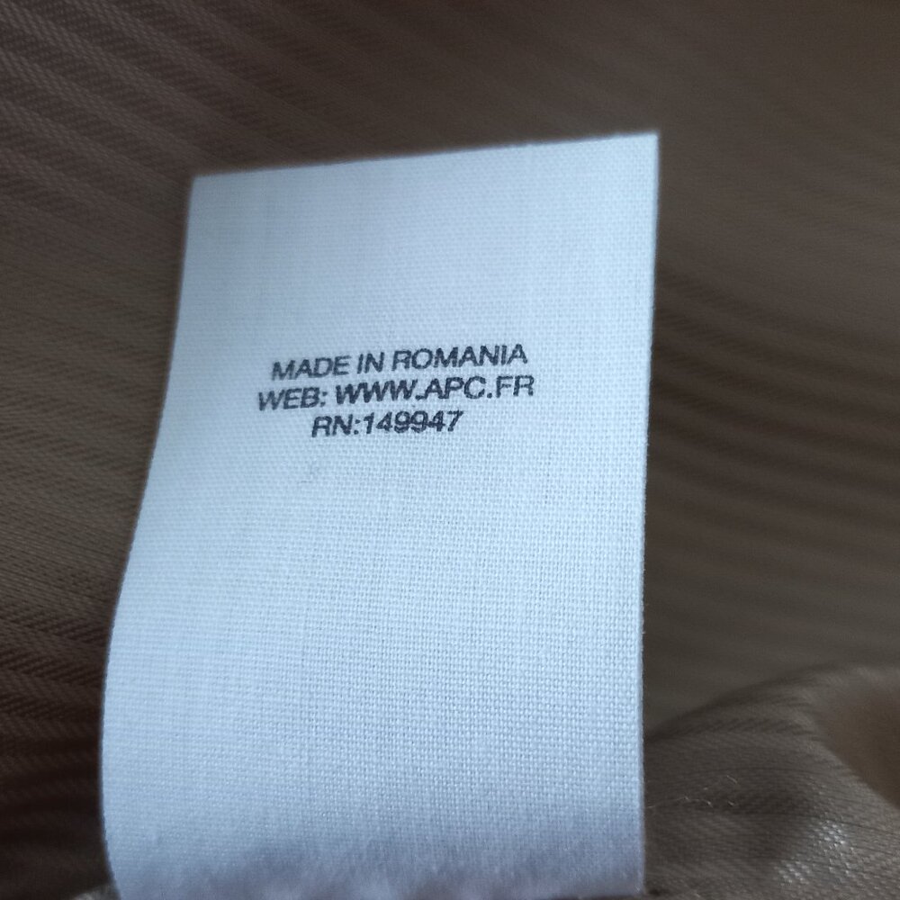 A.P.C. beige trench coat with hood - Picture 13 of 13